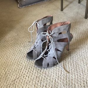 Gray suede Joie size 7.5 heeled sandals